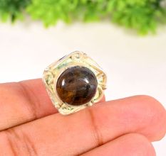 Handmade Silver Plated Ring with Labradorite Gemstone for Women